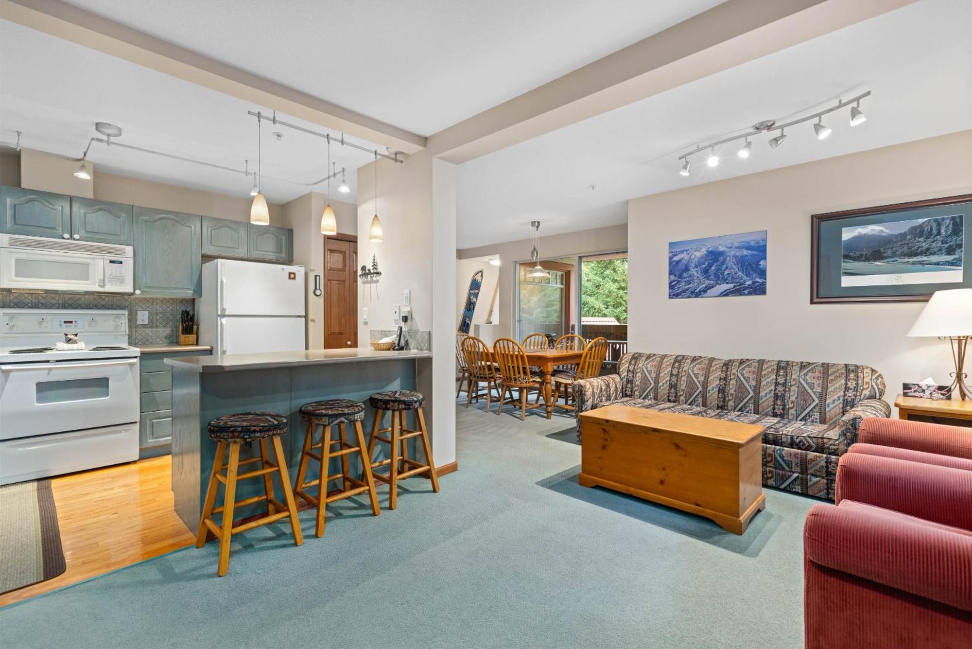 Stoney Creek Sunpath By Whistler Premier Apartment Bagian luar foto