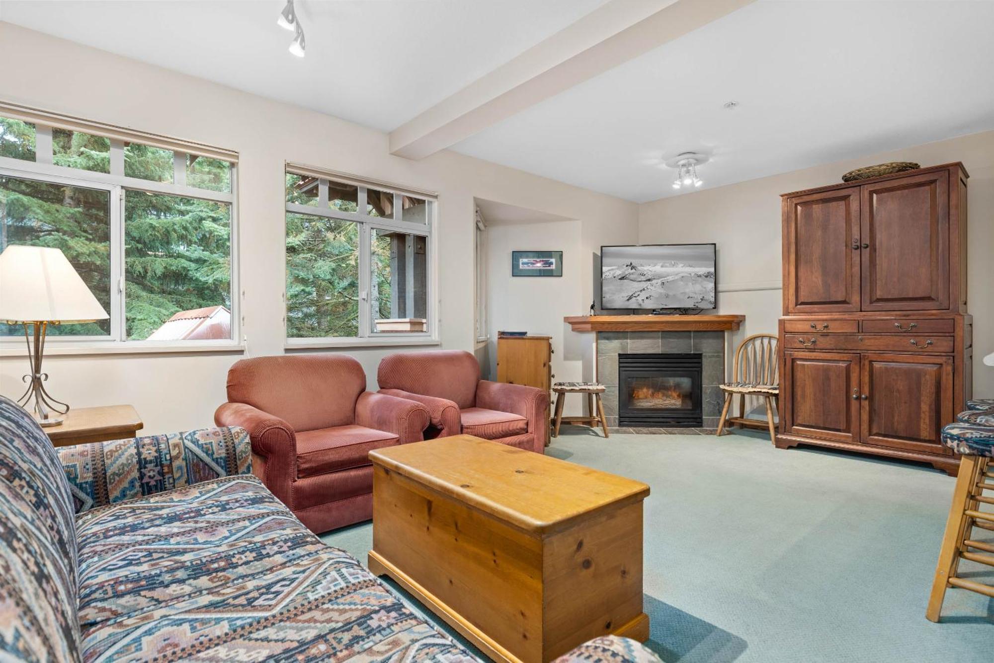Stoney Creek Sunpath By Whistler Premier Apartment Bagian luar foto