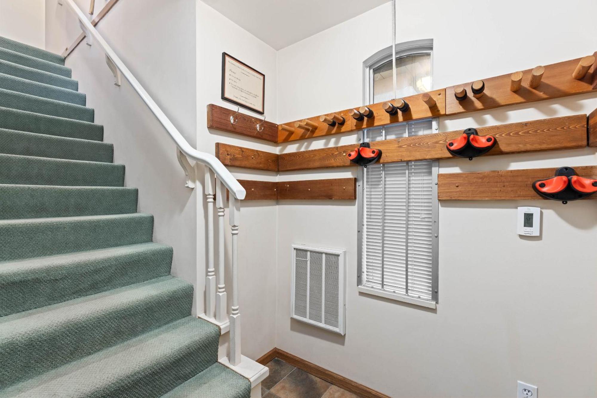 Stoney Creek Sunpath By Whistler Premier Apartment Bagian luar foto