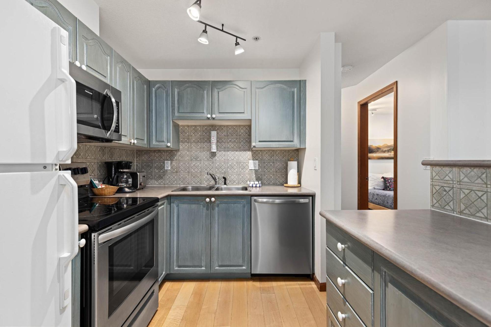 Stoney Creek Sunpath By Whistler Premier Apartment Bagian luar foto